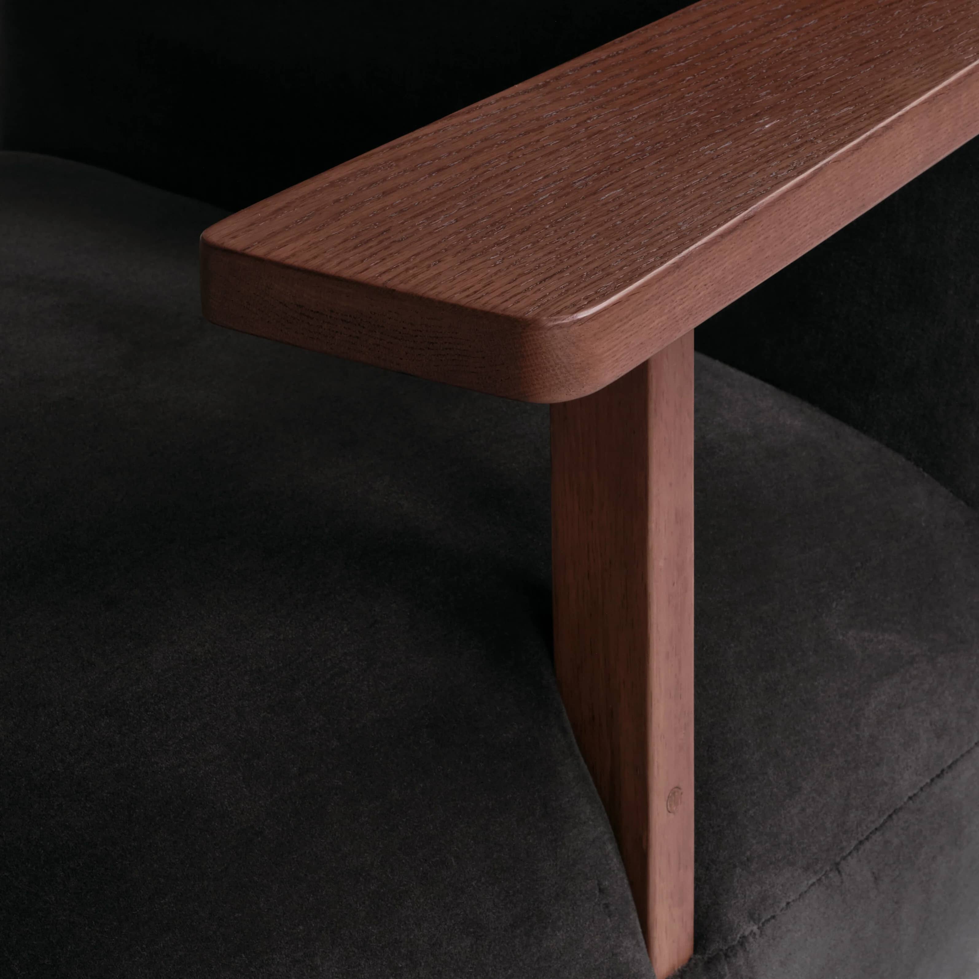 Кресло Toe Chair Armrest — Peat 7