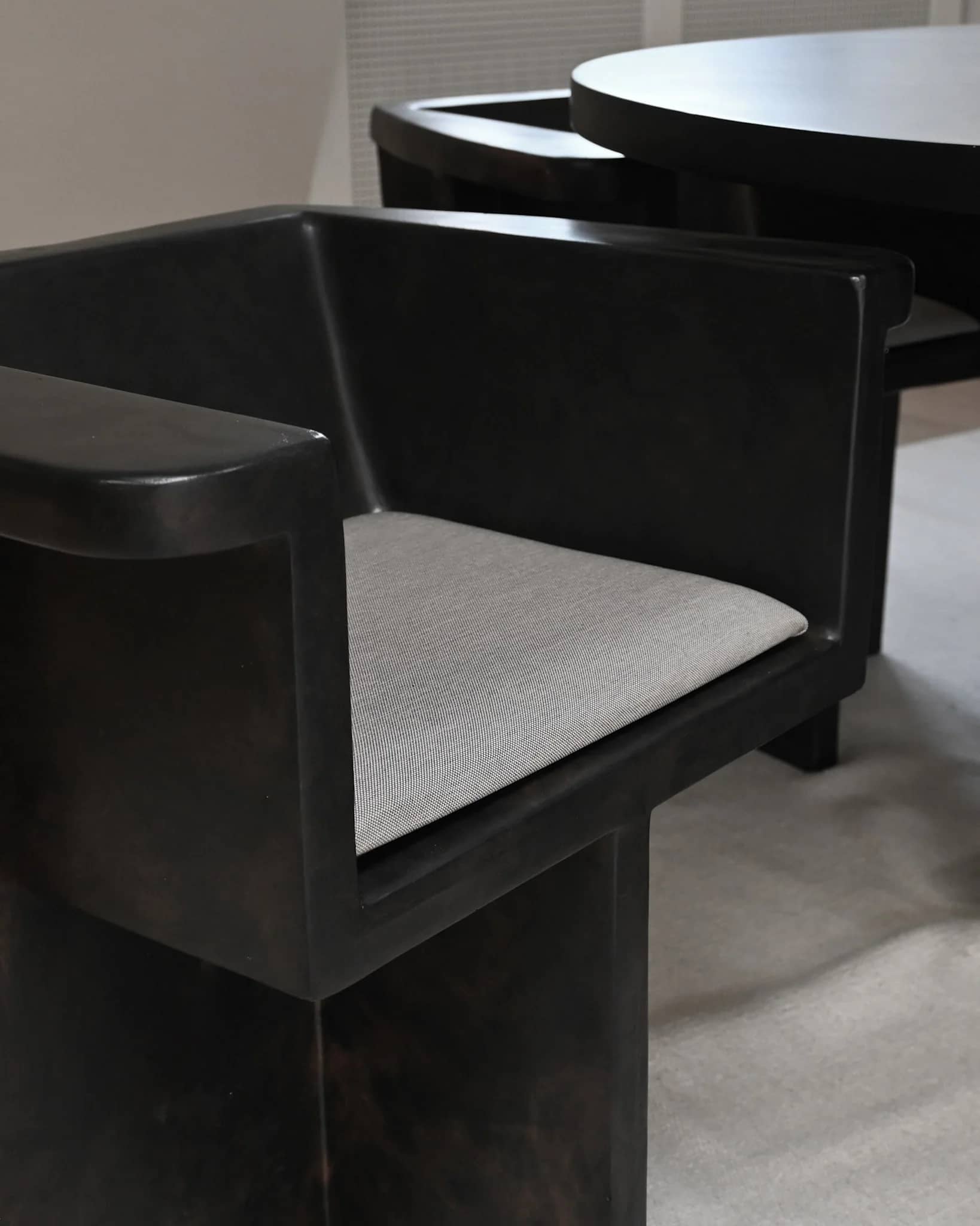 Подушка Brutus Dining Cushion 3