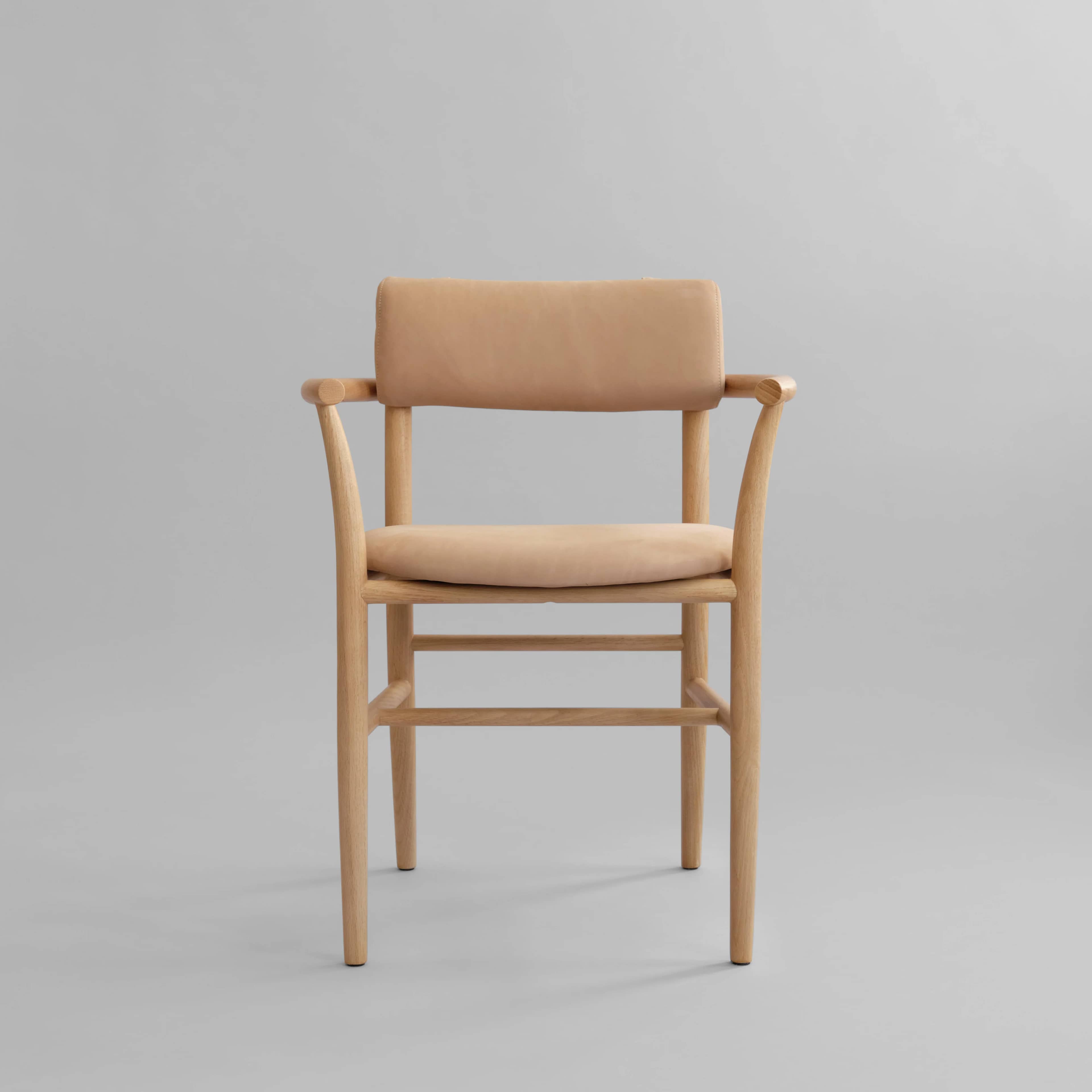 Стул Nama Armrest — Nubuck 1