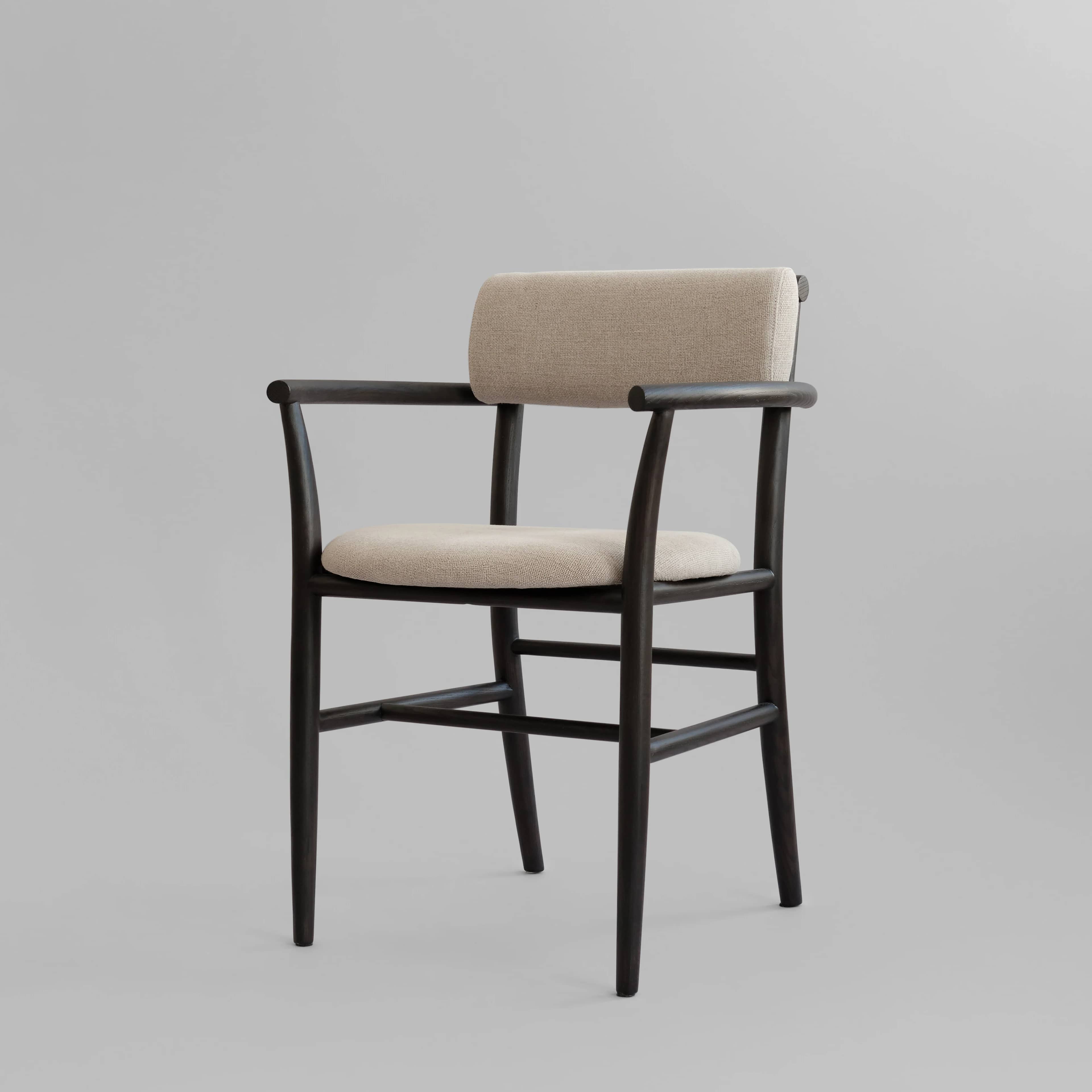 Стул Nama Dining Chair Armrest — Coffee Black Linen 1