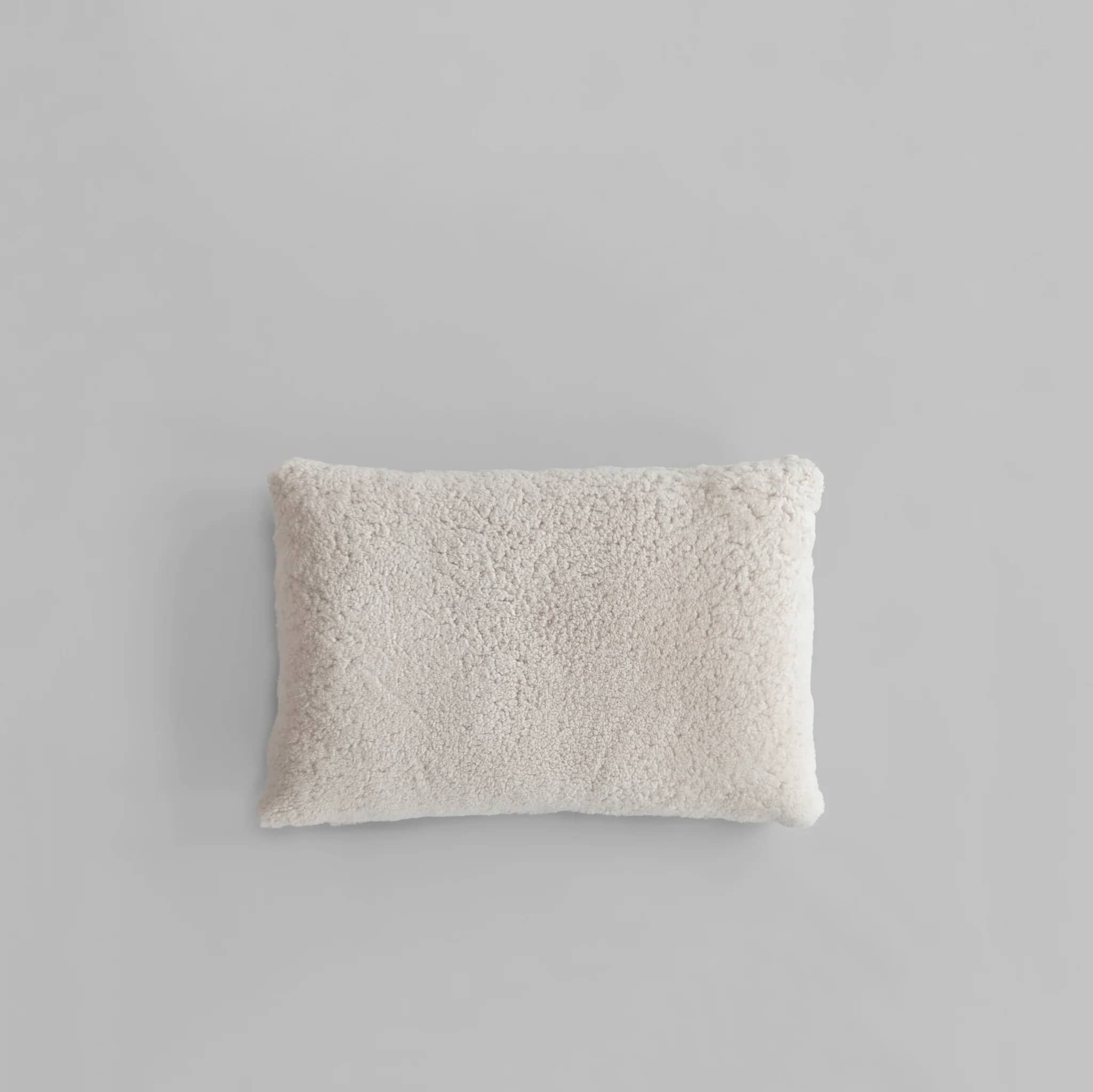 Подушка Makura Pillow 11 — Sandshell Sheepskin 1