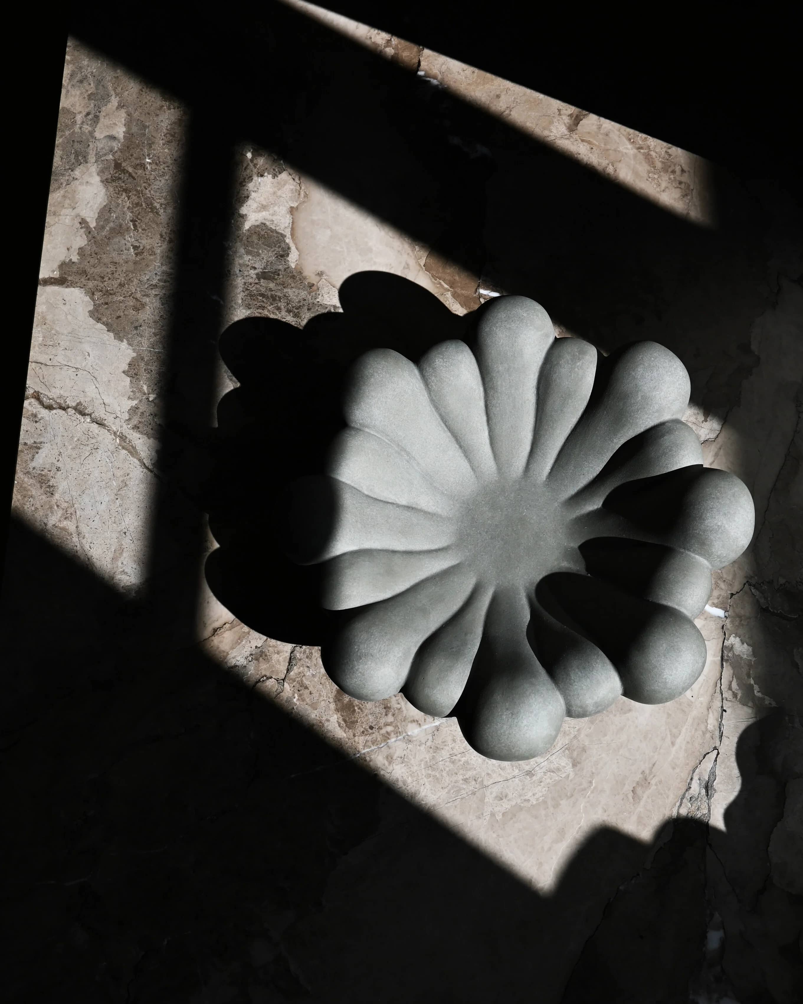Поднос Bloom Medio — Dark Grey 3