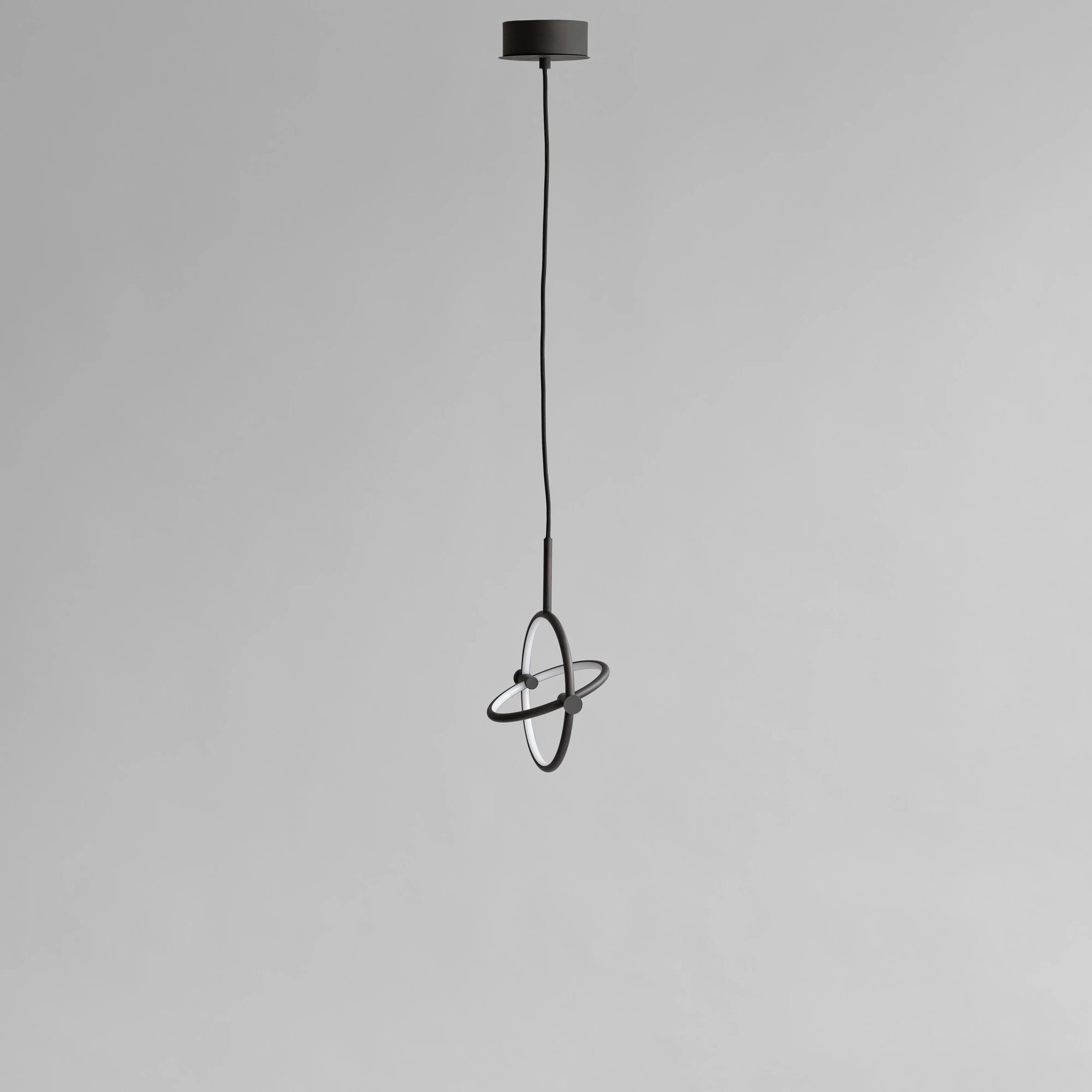 Подвесной светильник Maru Ø20 — Burned Black