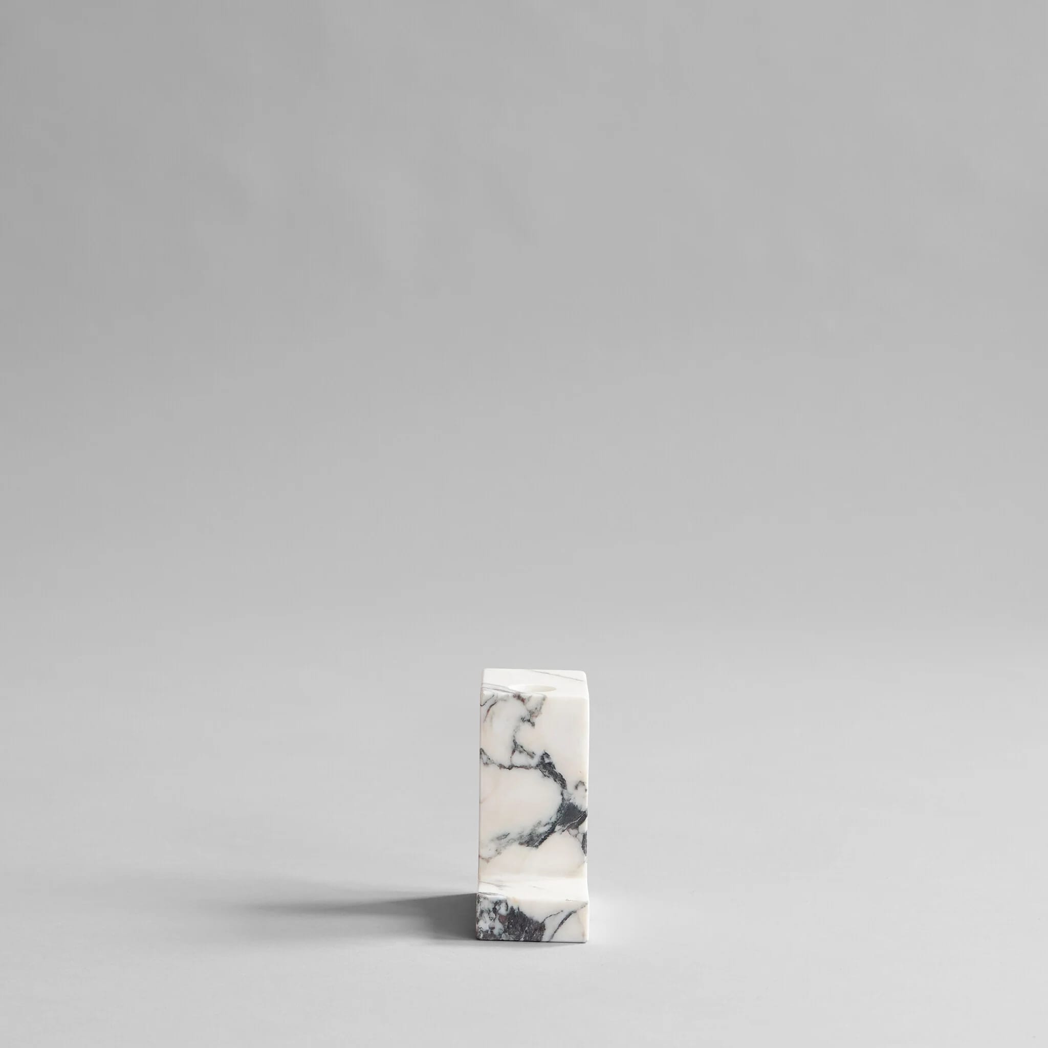 Подсвечник Brick Tall — Calacatta