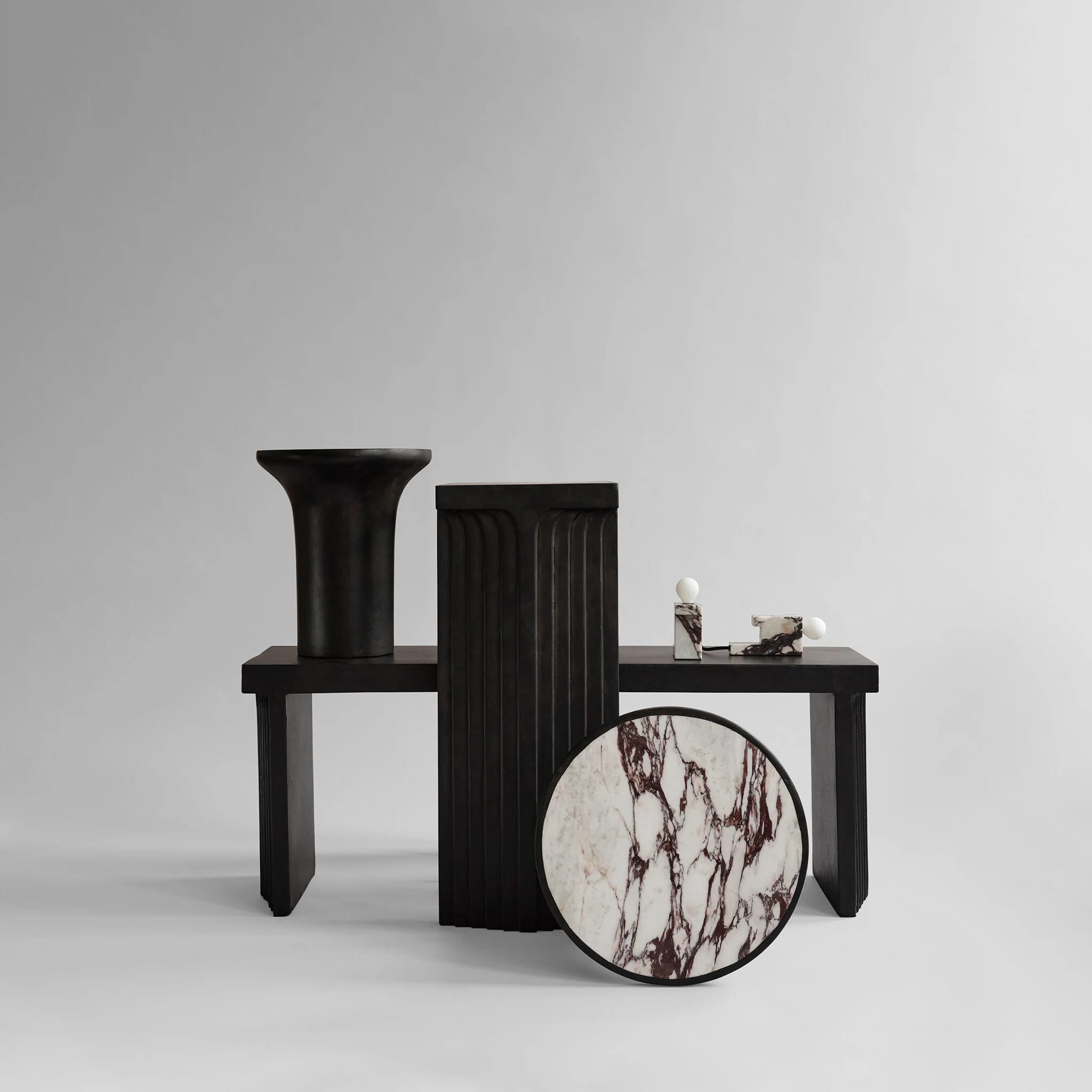 Приставной столик Trumpet Tall — Calacatta
