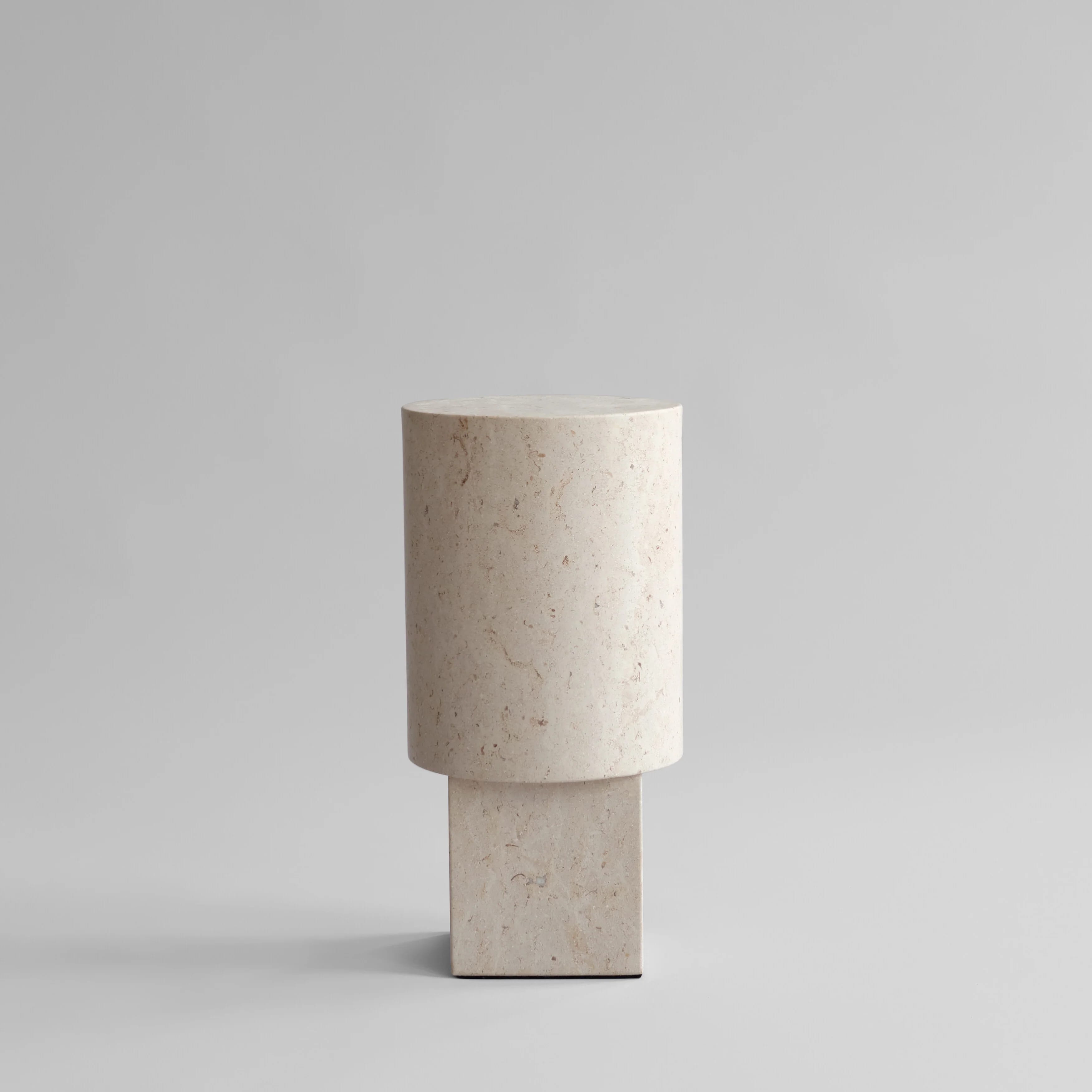 Приставной столик Column Table — Limestone