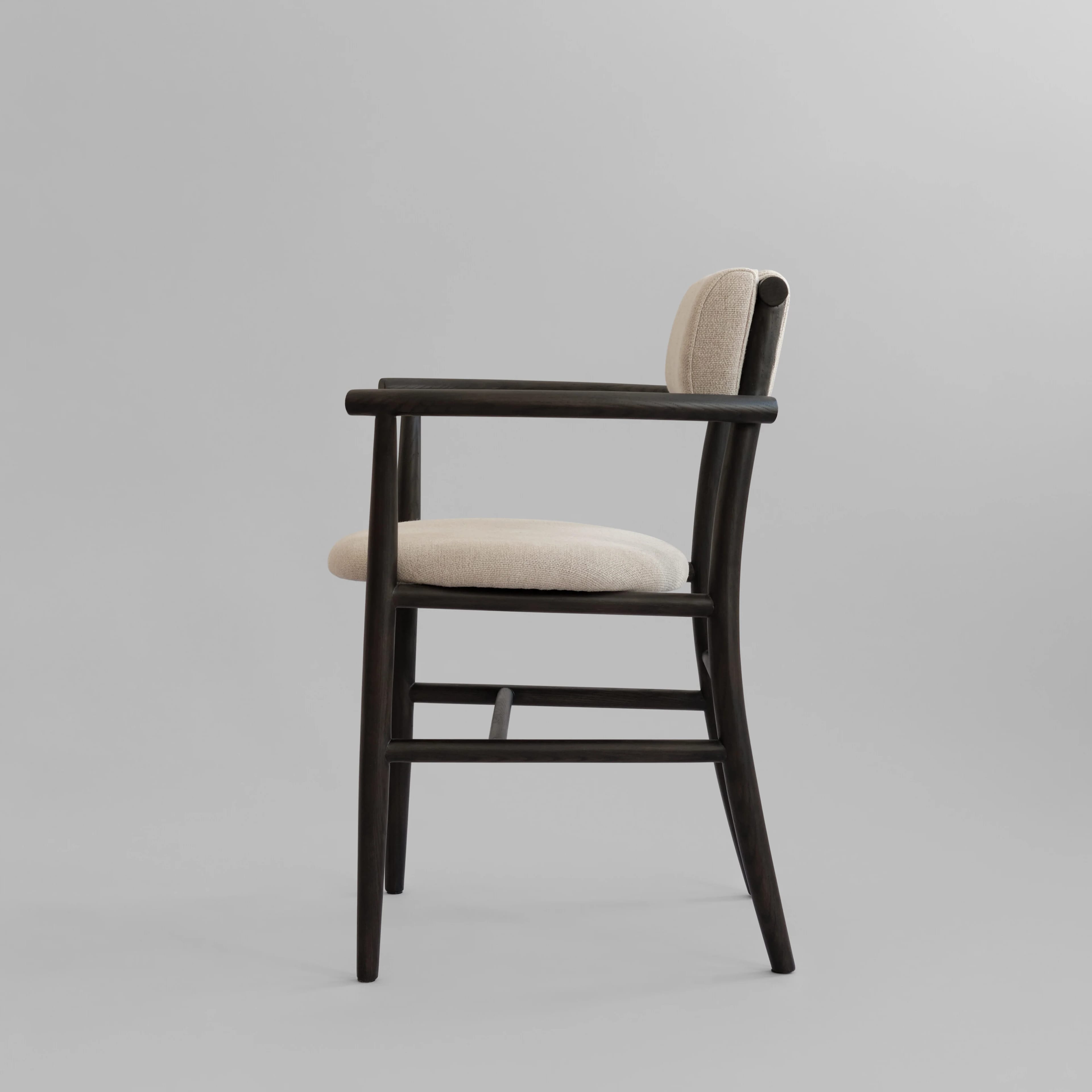 Стул Nama Dining Chair Armrest — Coffee Black Linen