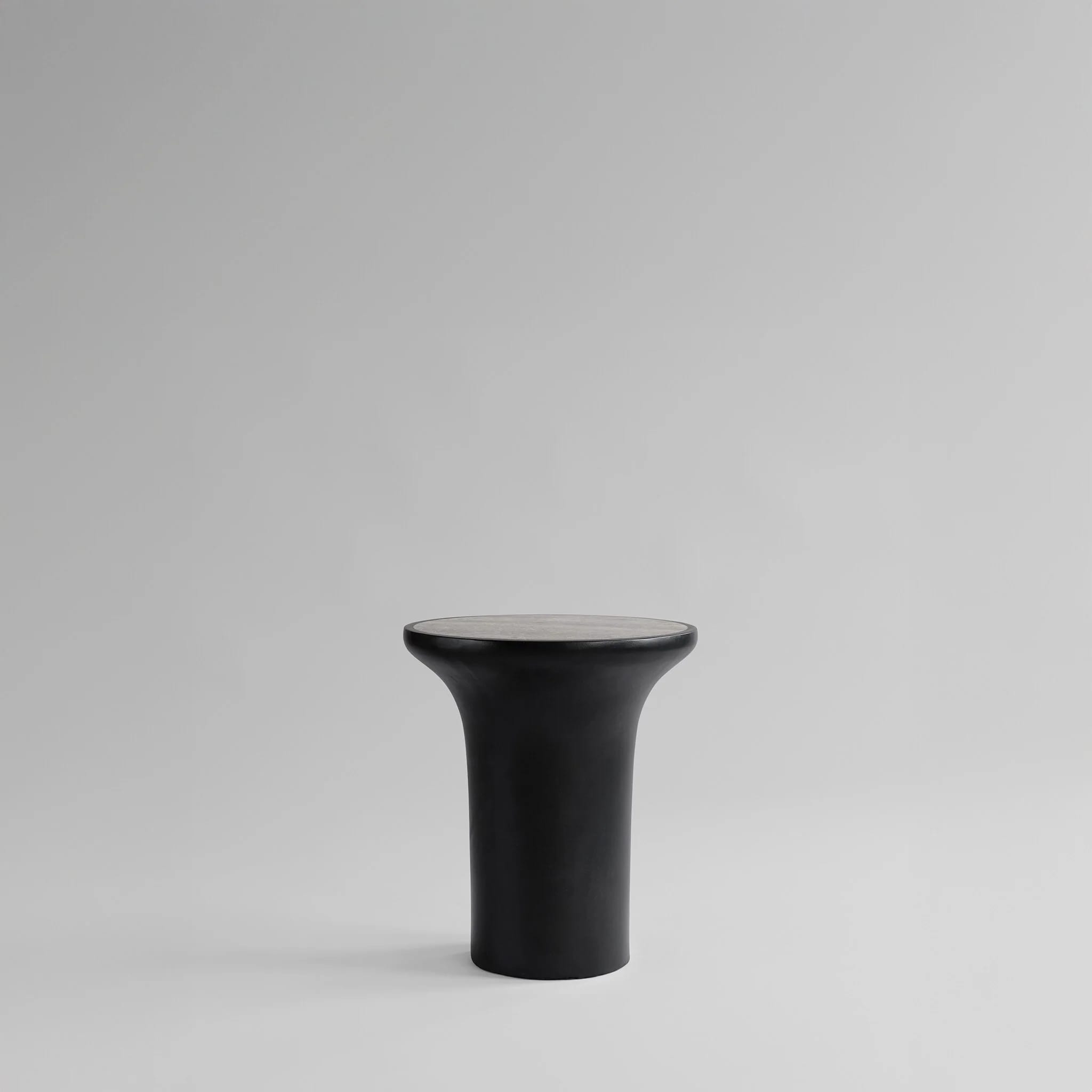 Приставной столик Trumpet Tall — Silver Travertine