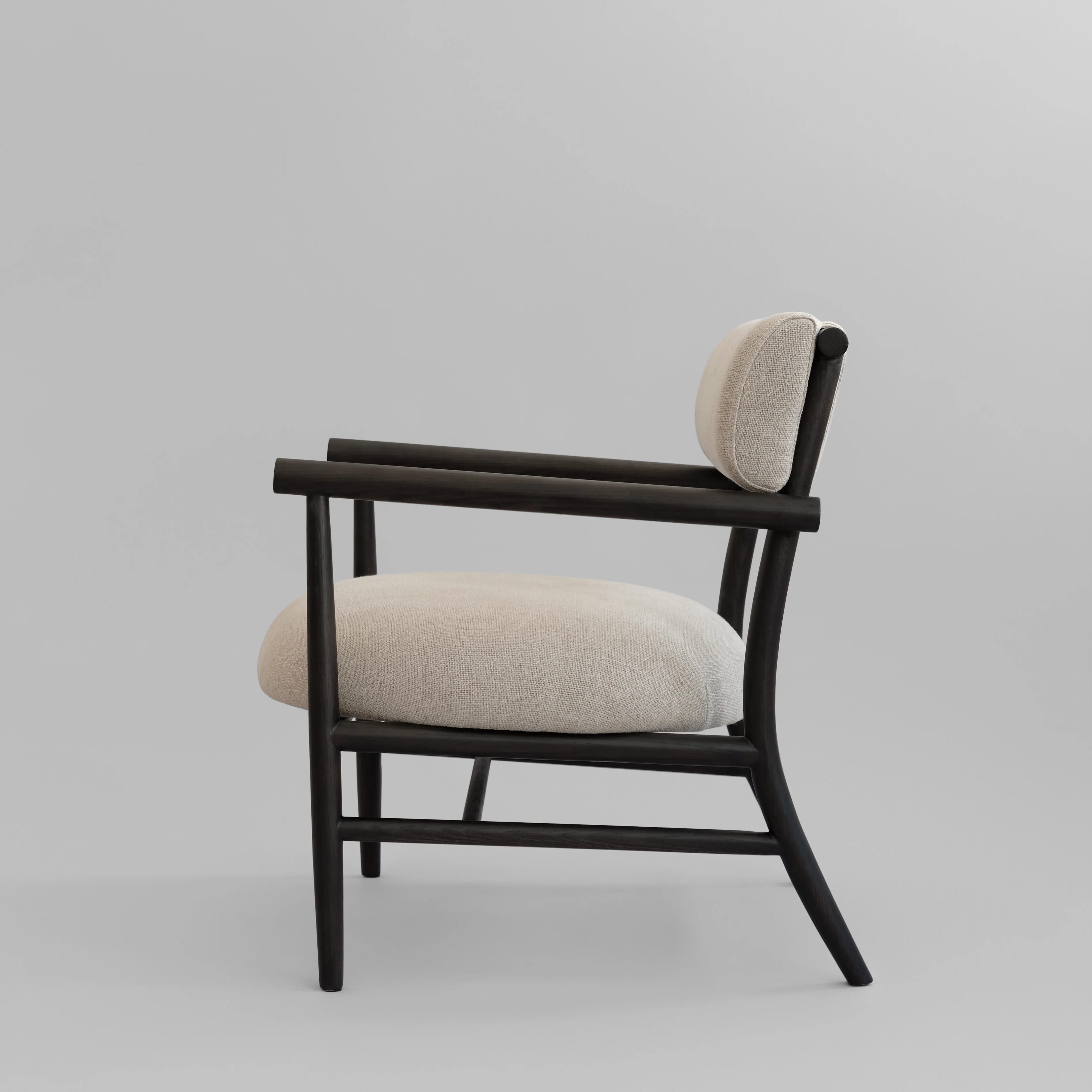 Кресло Nama Lounge Chair — Sand