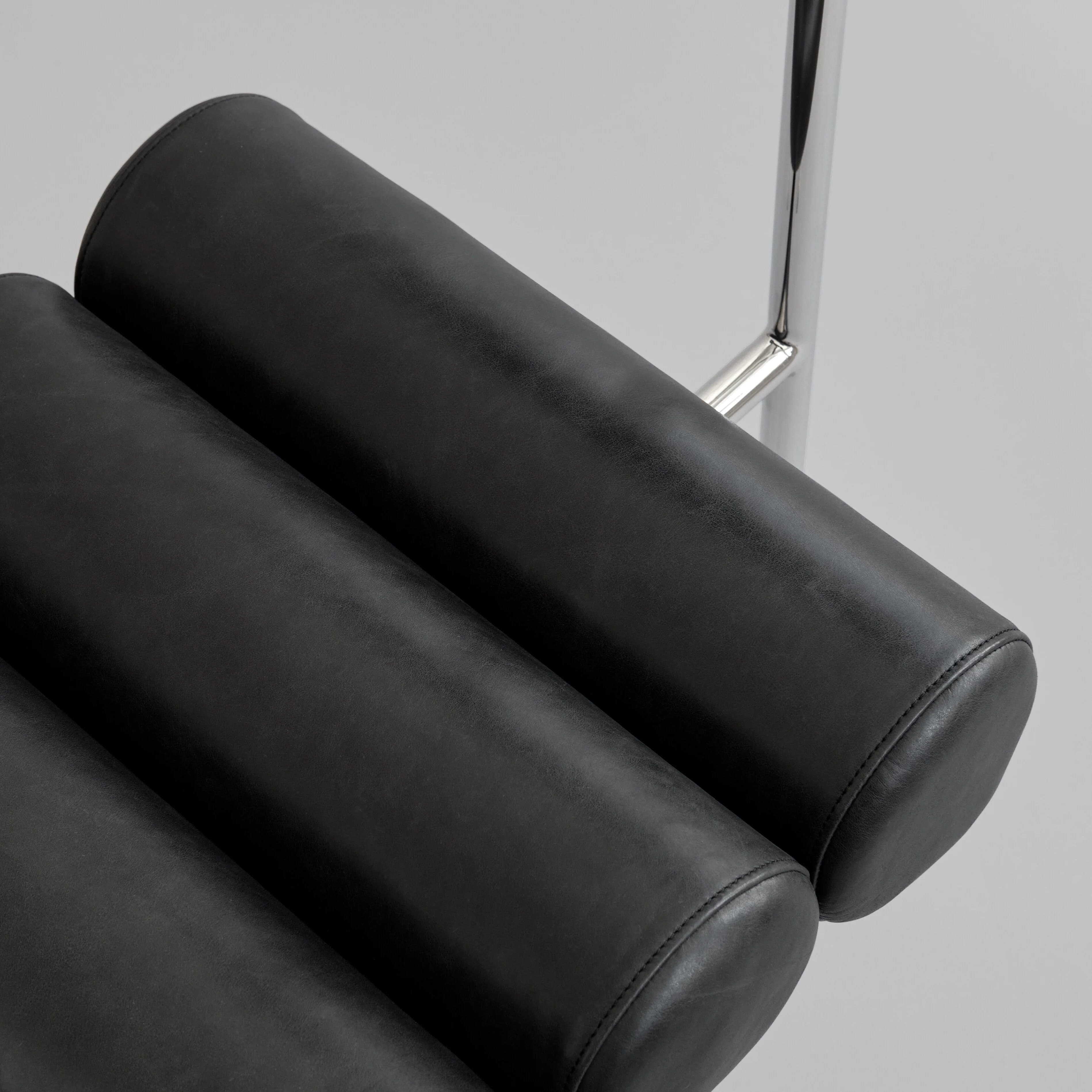 Стул Hiro — Aniline Leather Black