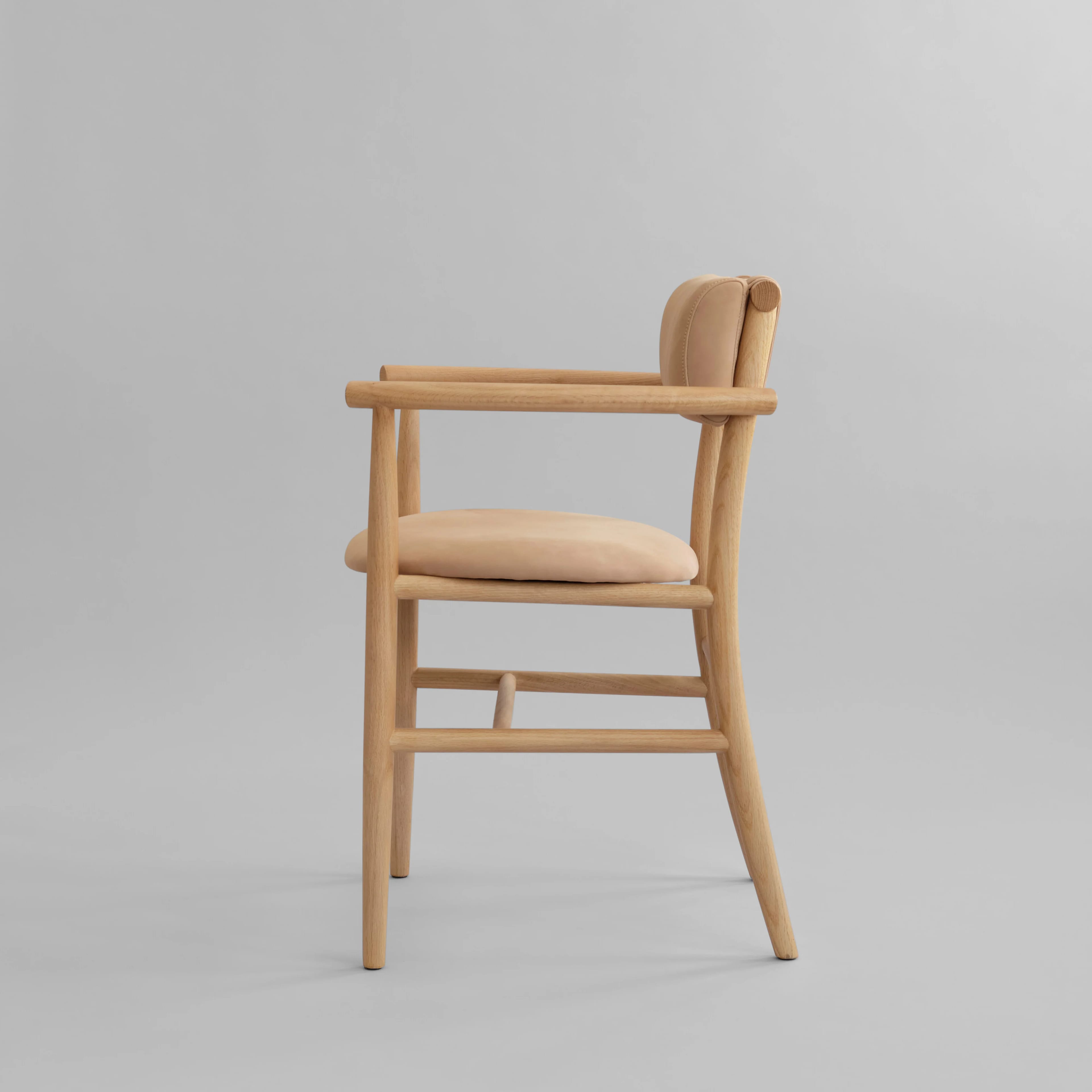 Стул Nama Armrest — Nubuck