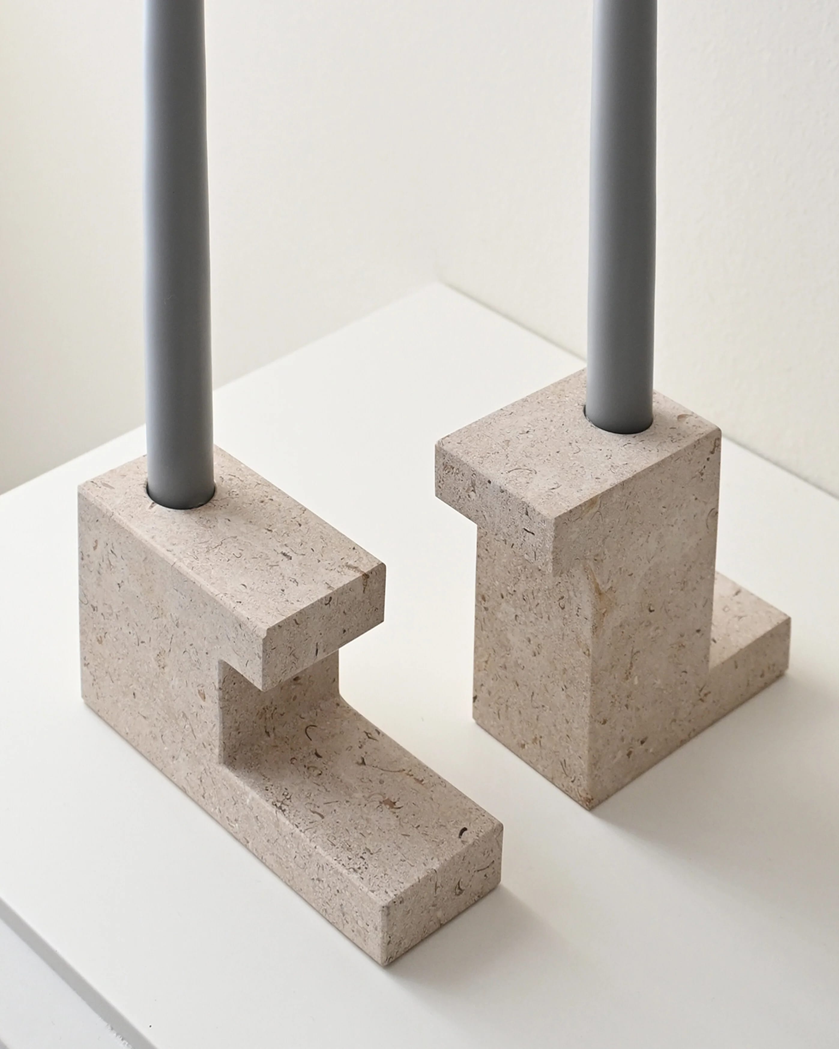 Подсвечник Brick Tall — Limestone