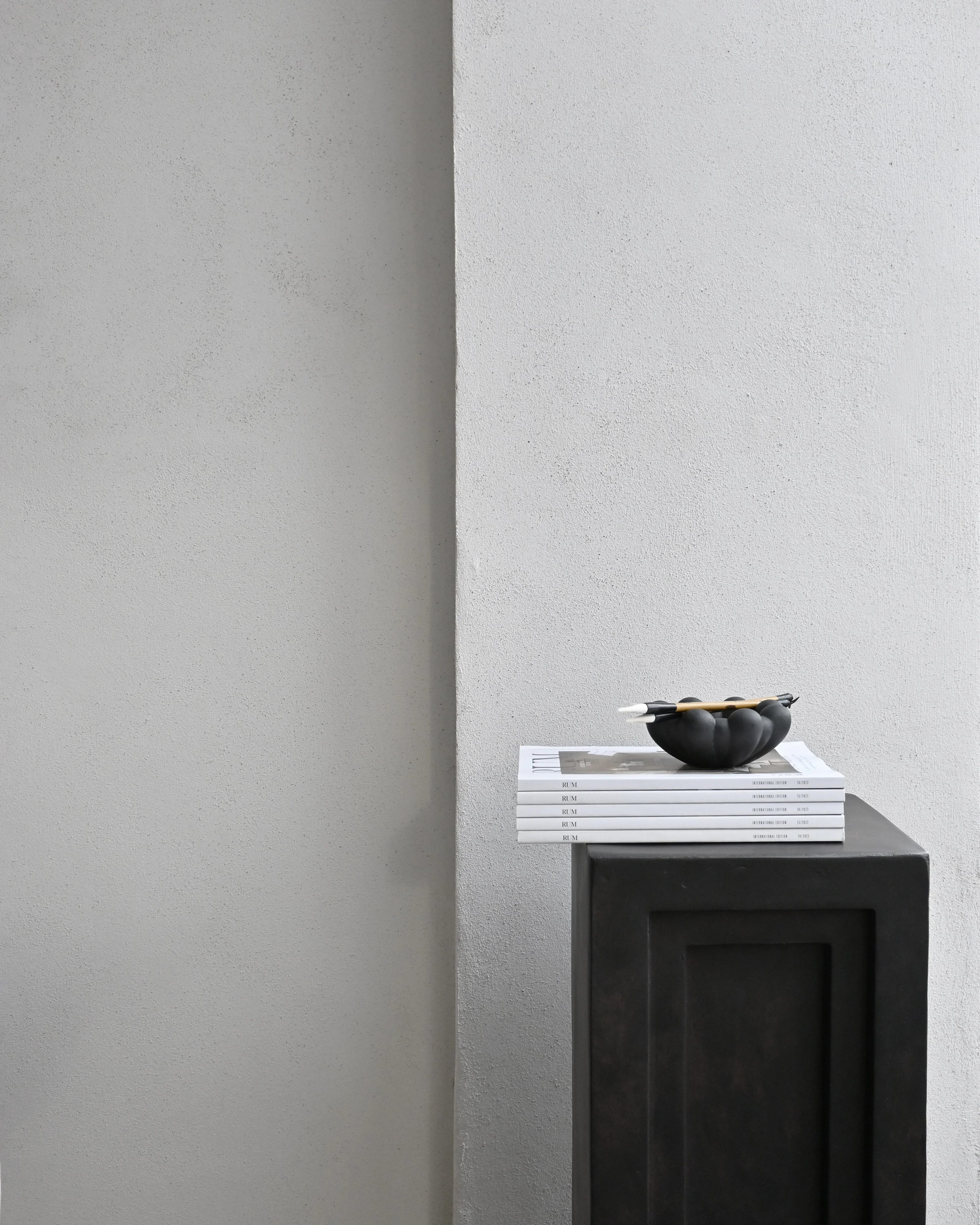 Поднос Bloom Tray Mini — Black