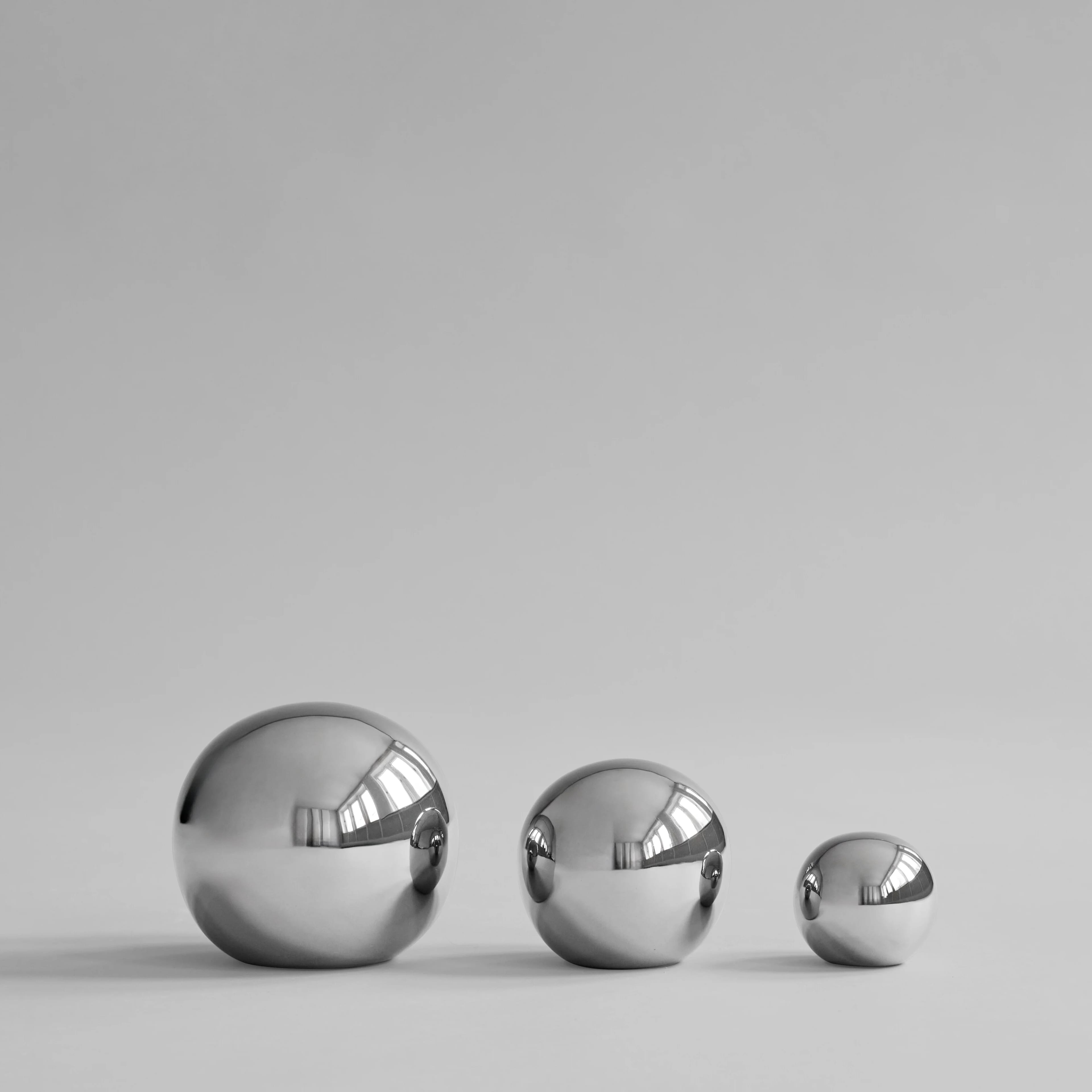 Декоративные шары Gallery Balls Set of 3 — Chrome