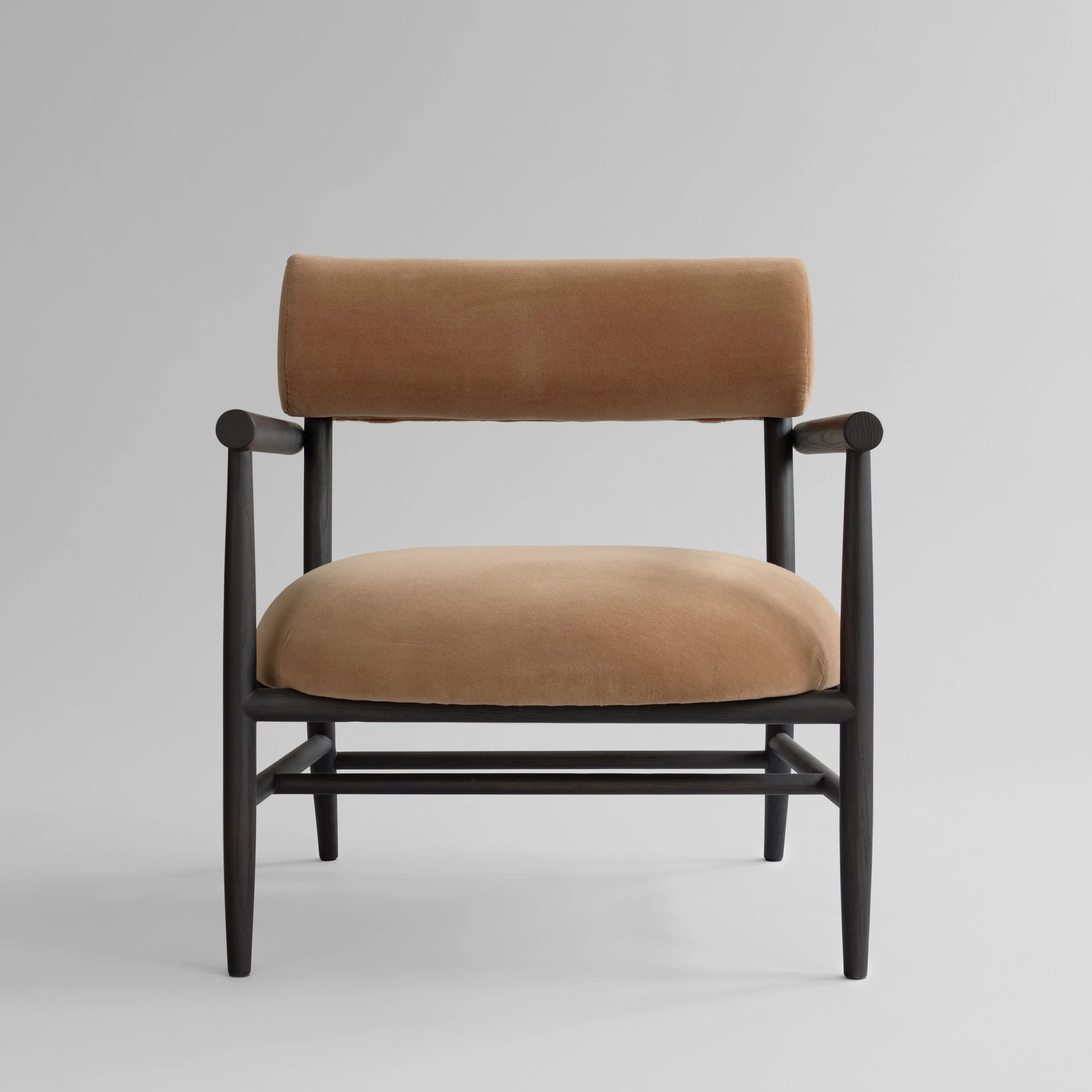 Кресло Nama Lounge Chair — Coffee Black Oak- Desert