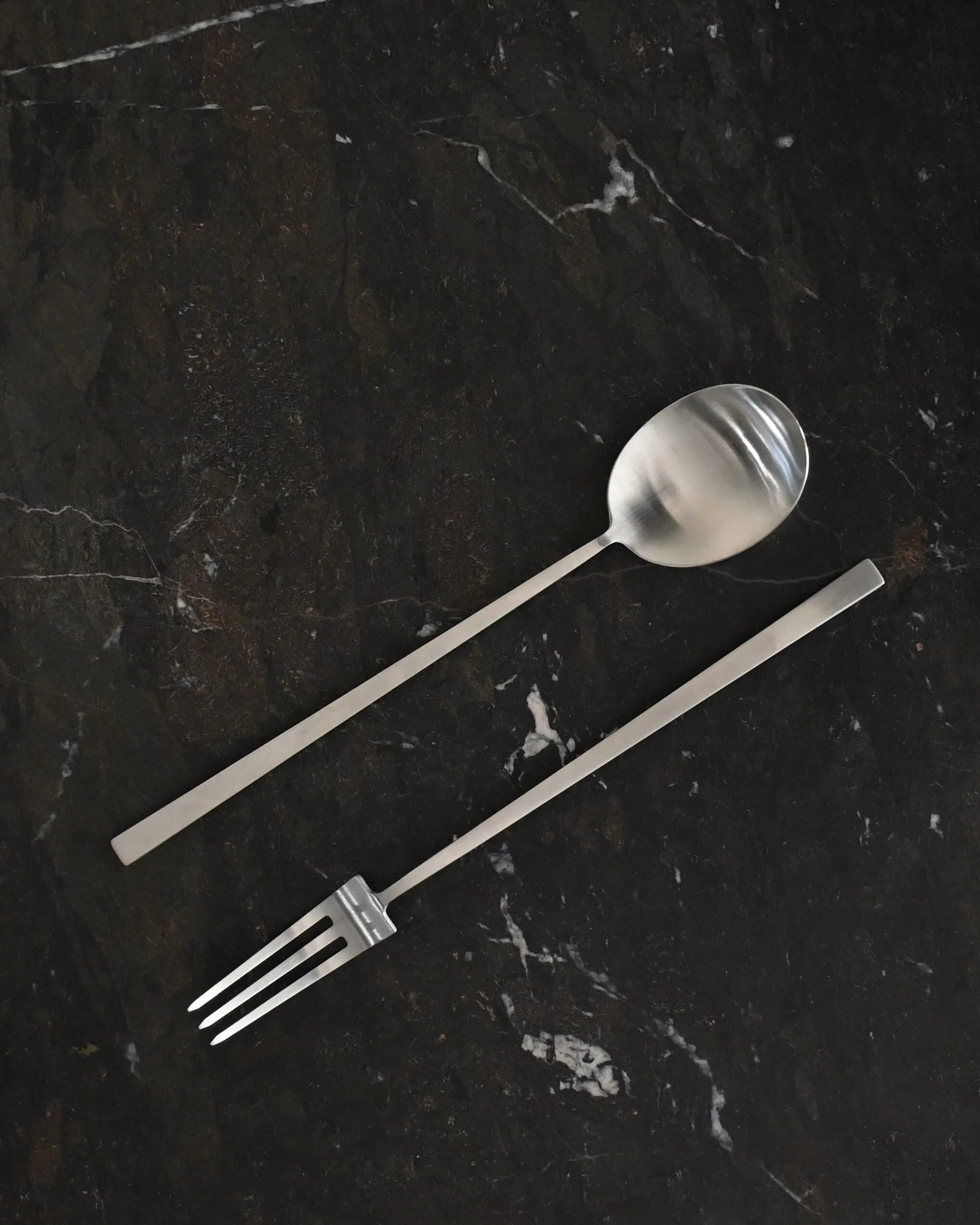 Приборы для салата Kogei — Brushed Steel