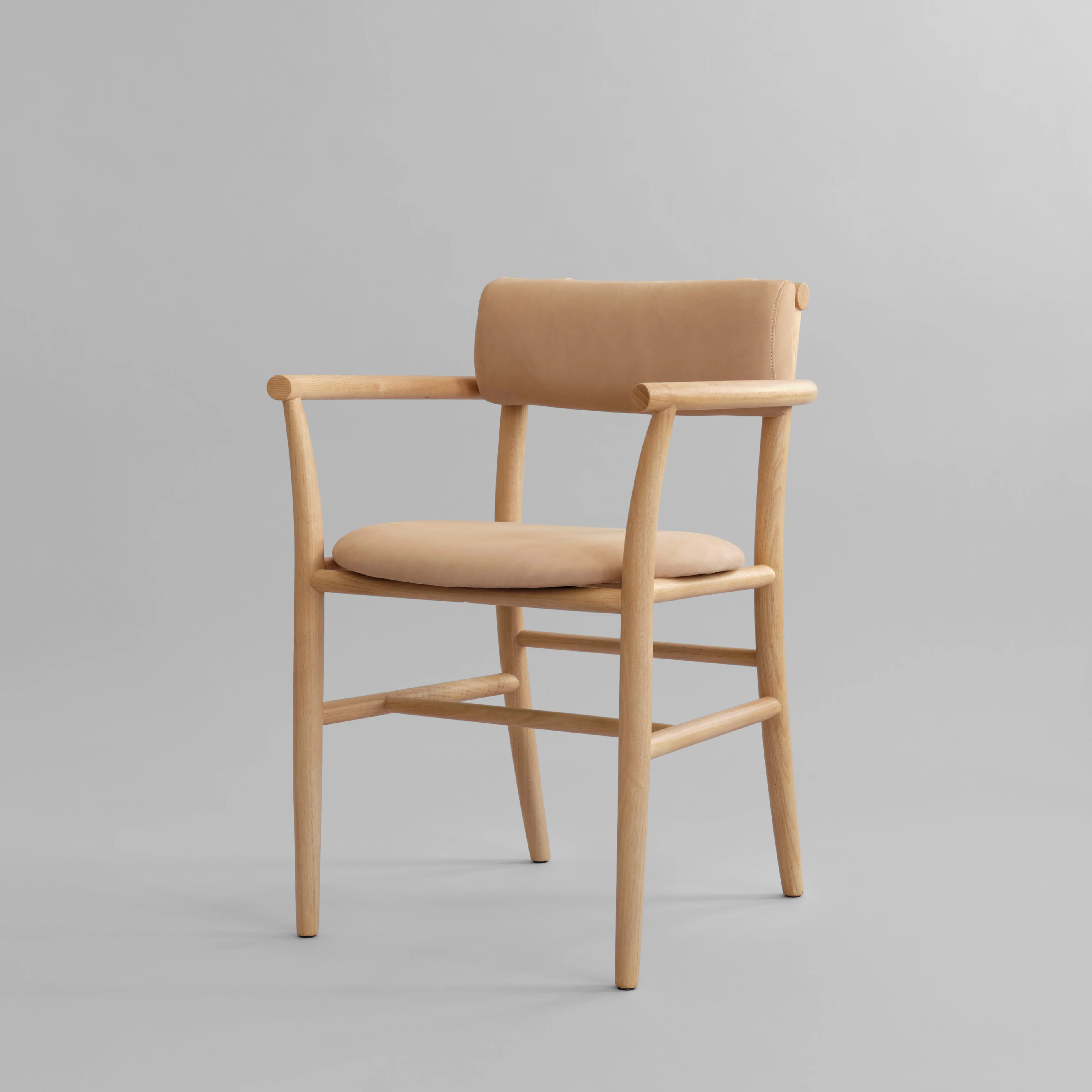 Стул Nama Armrest — Nubuck