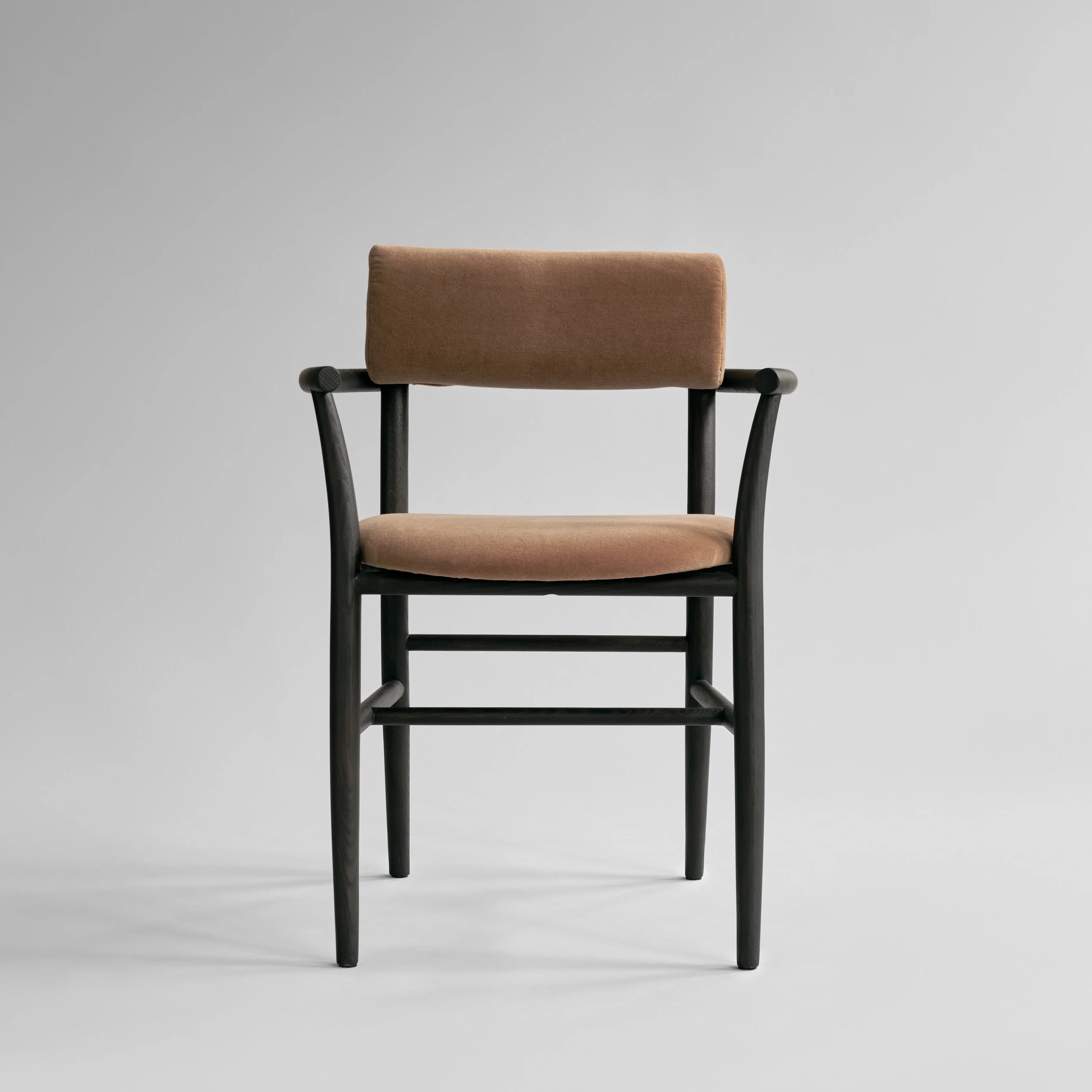 Стул Nama — Desert — Armrest Coffee Black Oak Desert