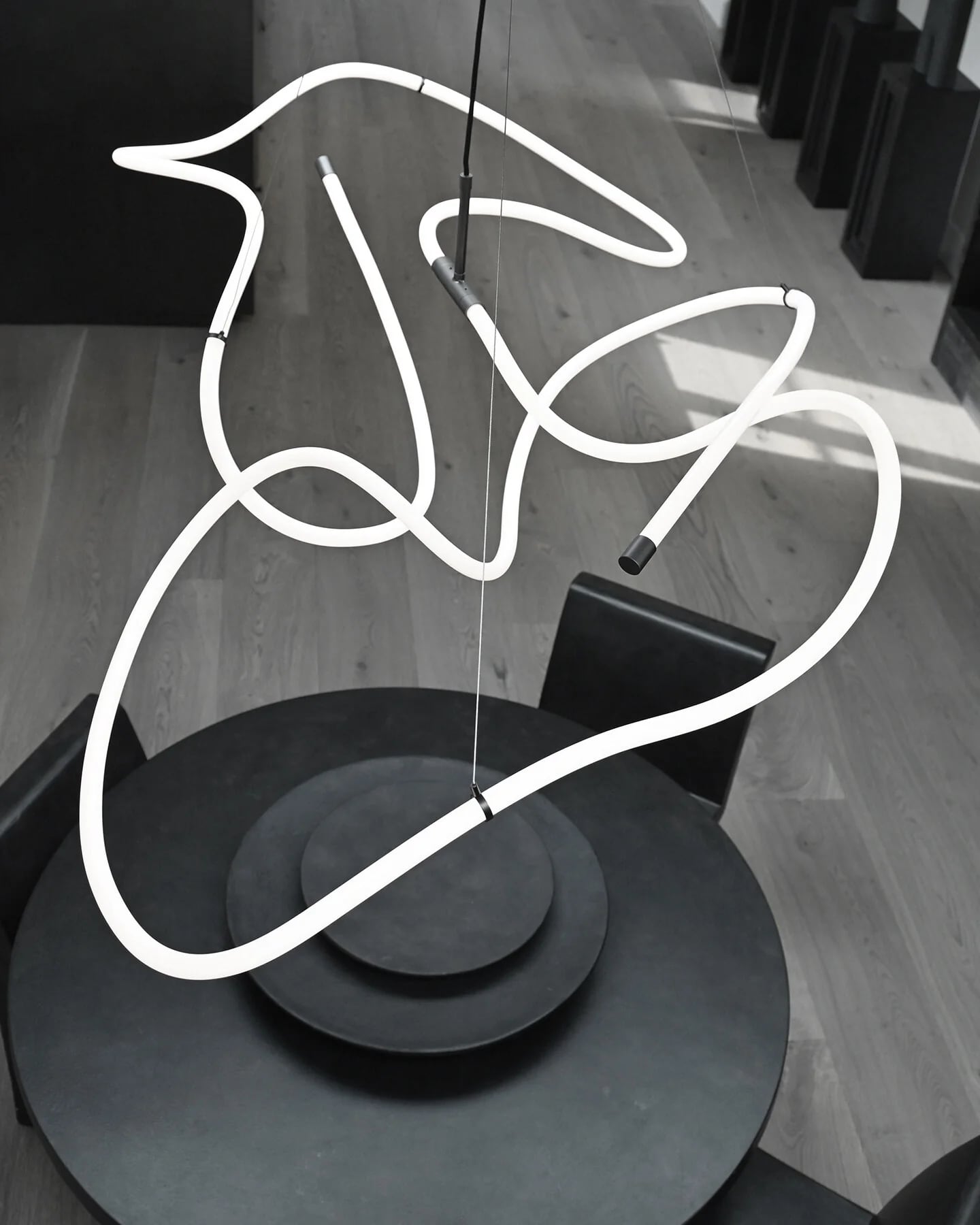 Люстра Ghost Big — Neon 5m