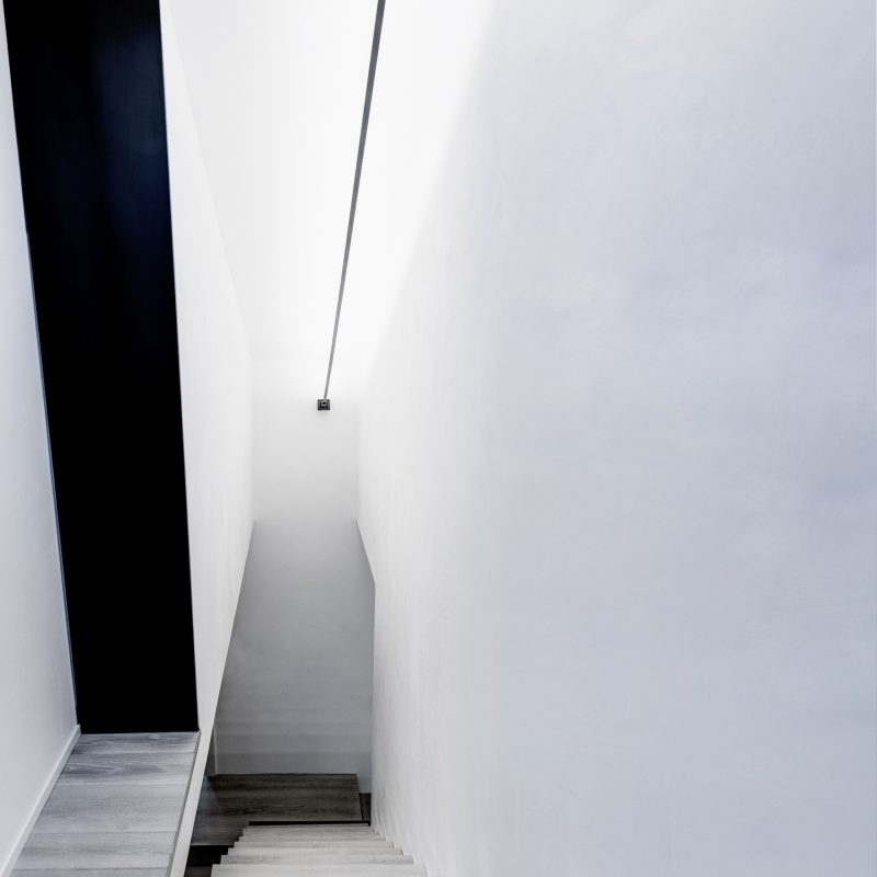 Линейный светильник Infinito 12 Matt Black