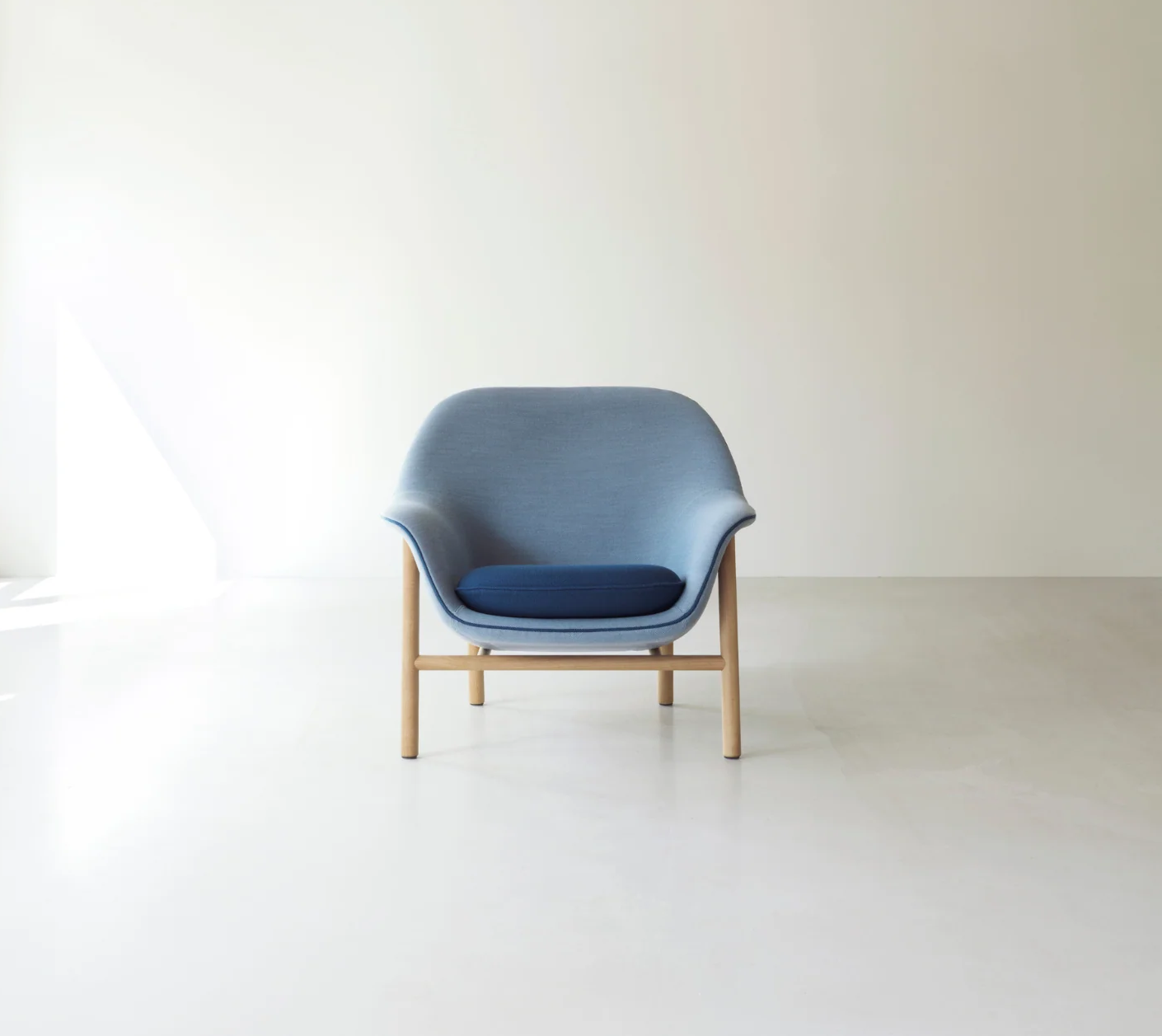 Drape Low Oak от Normann Copenhagen