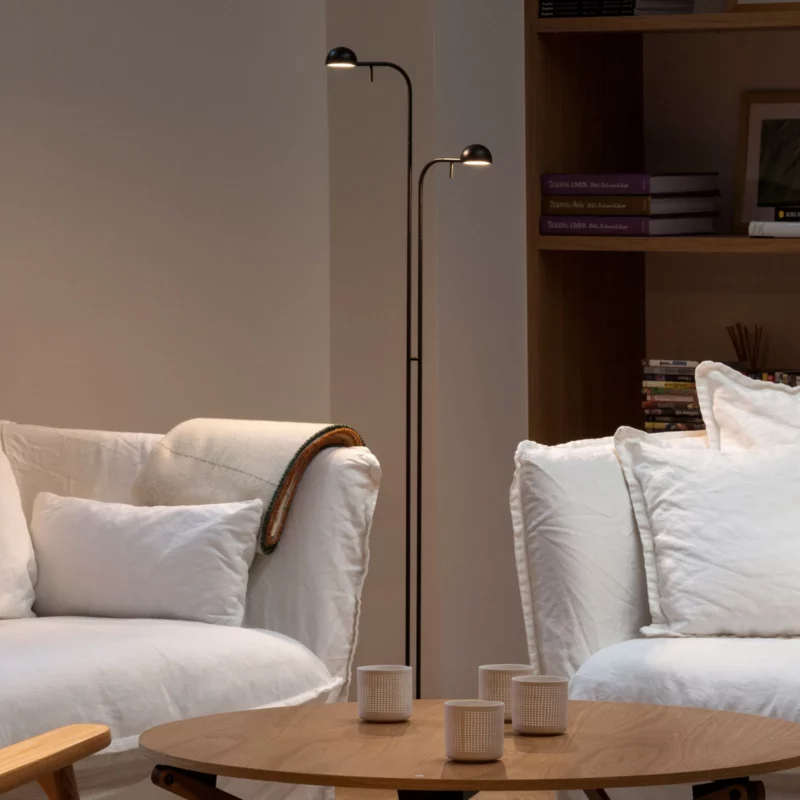 Торшер Pin 1670 от Vibia
