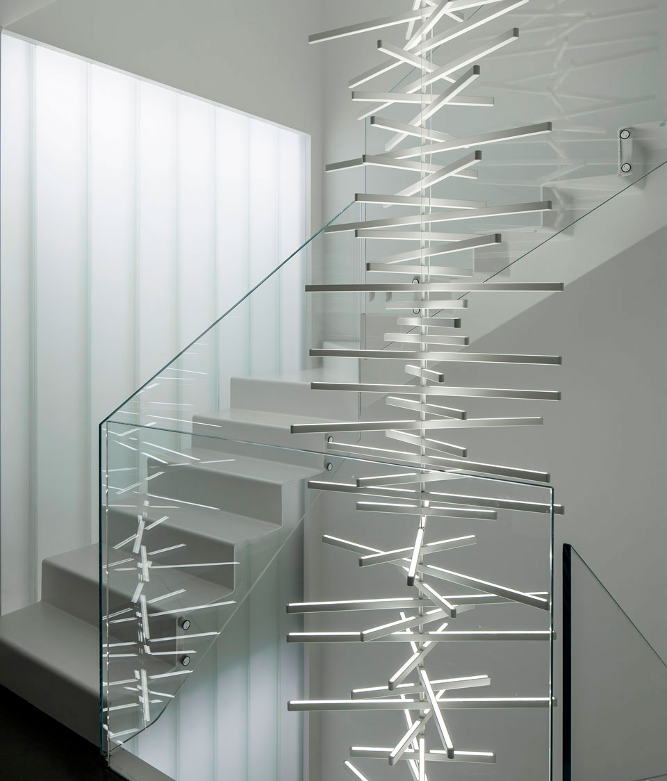 Коллекция подвесных светильников Rhythm Vertical от Vibia