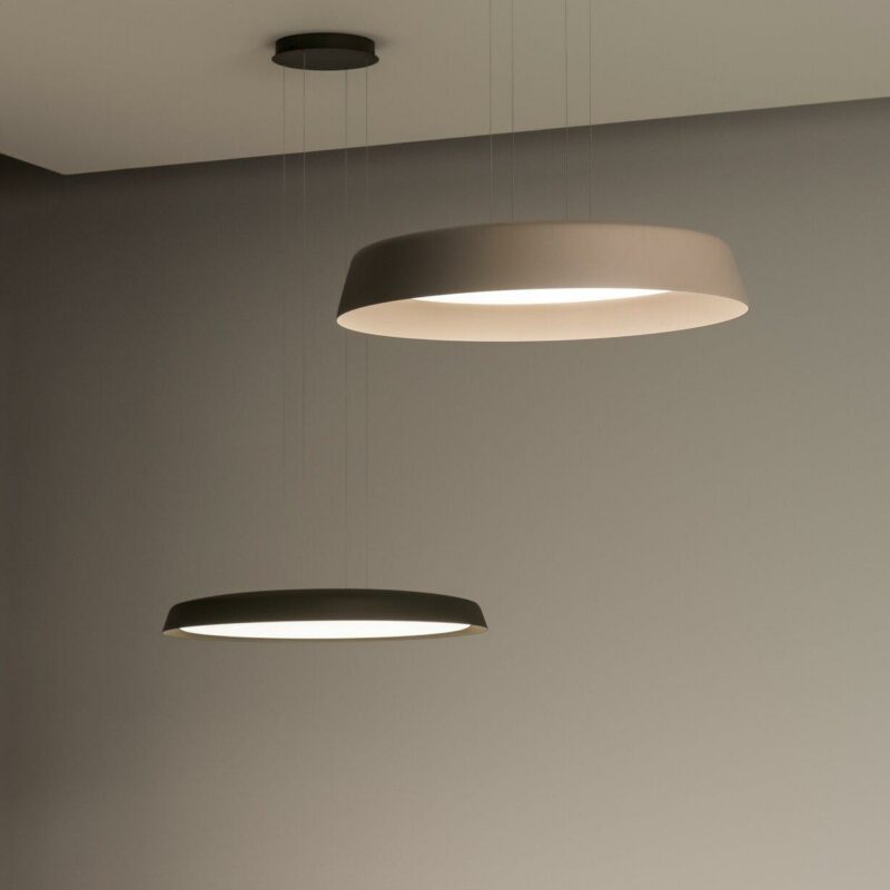 Подвесные светильники Bigger от Vibia