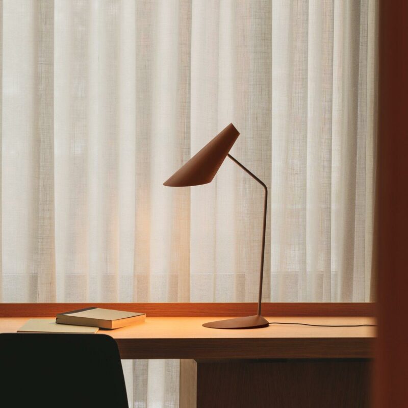 Настольная лампа I.Cono 0700 от Vibia