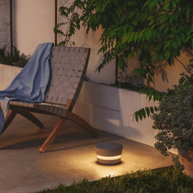 Уличные напольные светильники Dots от Vibia