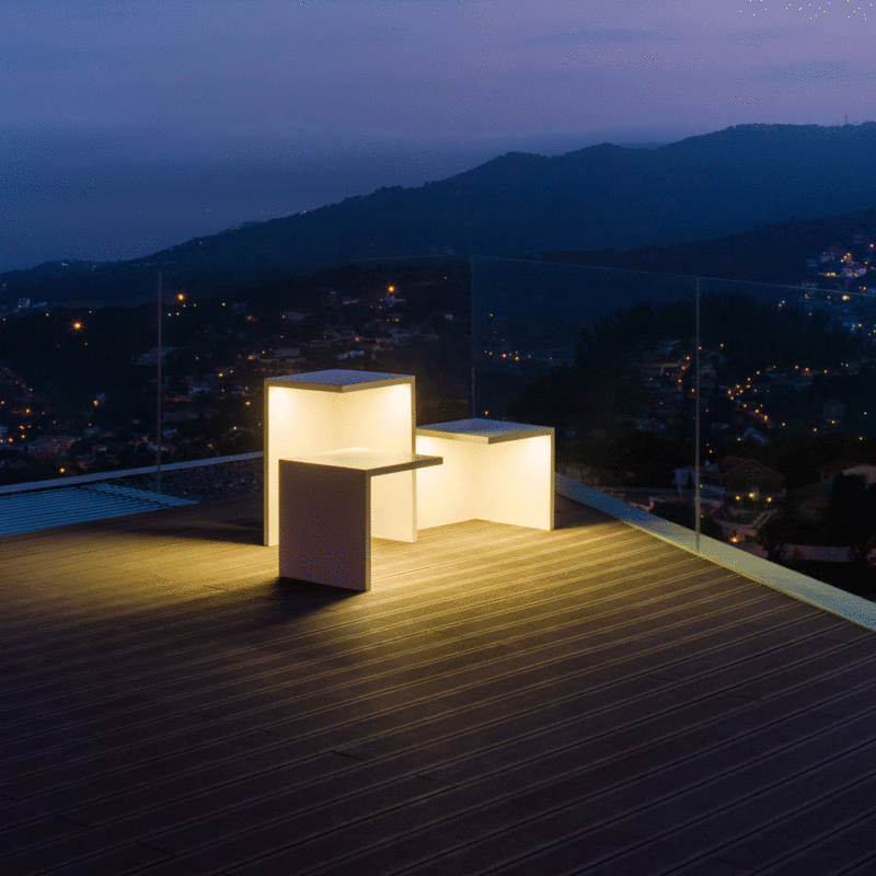 личные напольные светильники Empty от Vibia