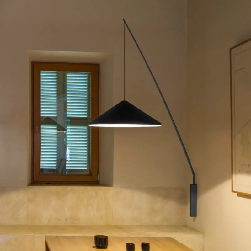 Настенный светильник North от Vibia