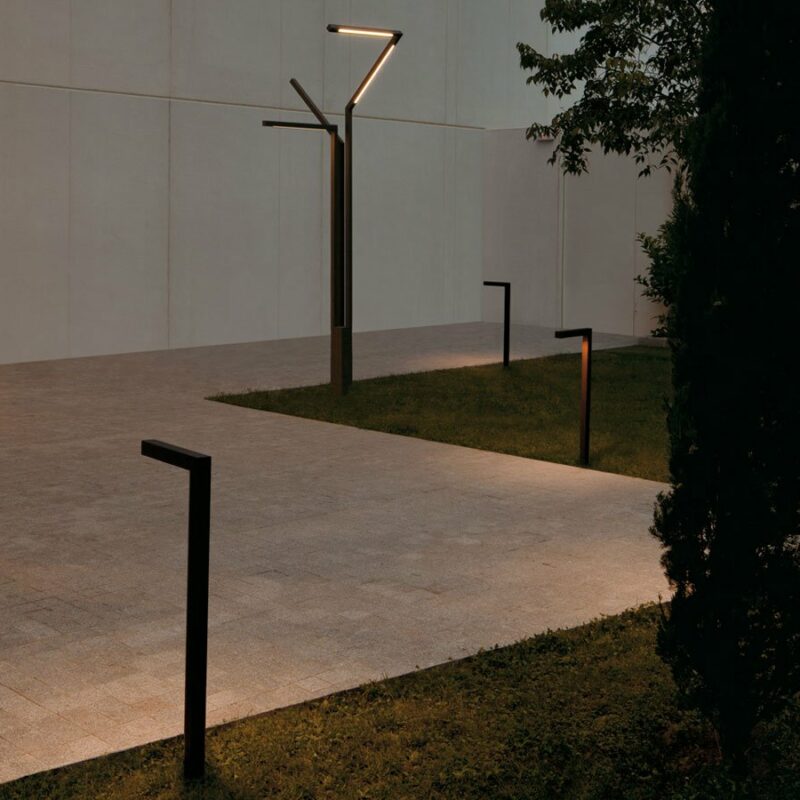 Уличные напольные светильники Palo Alto от Vibia