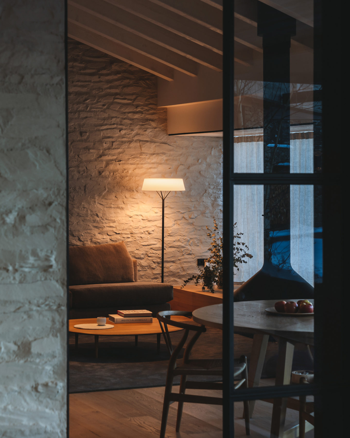 Напольный светильник Lily от Vibia