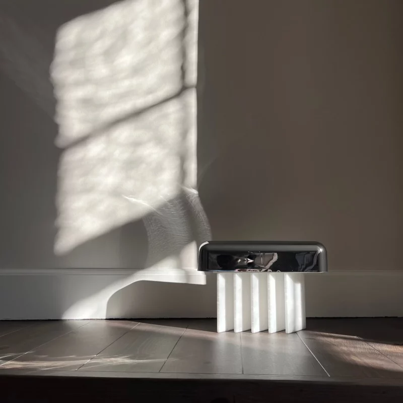 Портативная настольная лампа Beetle