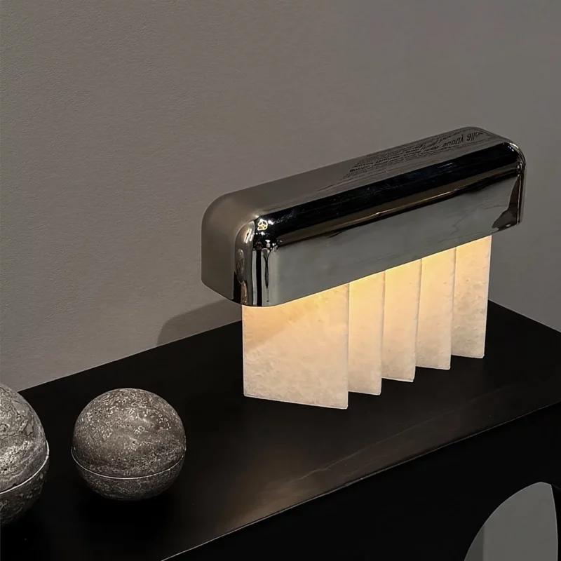 Портативная настольная лампа Beetle