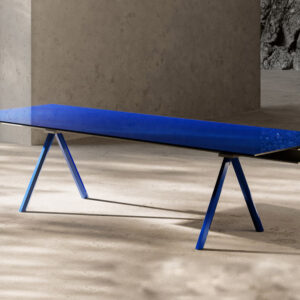 Обеденный стол Heb