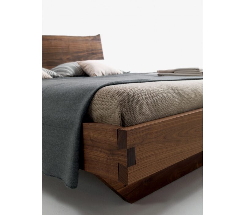 Кровать Natura 6