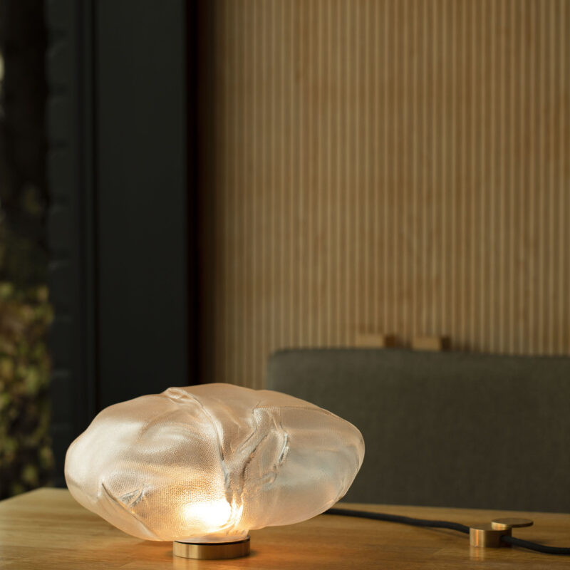 Настольная лампа 73t