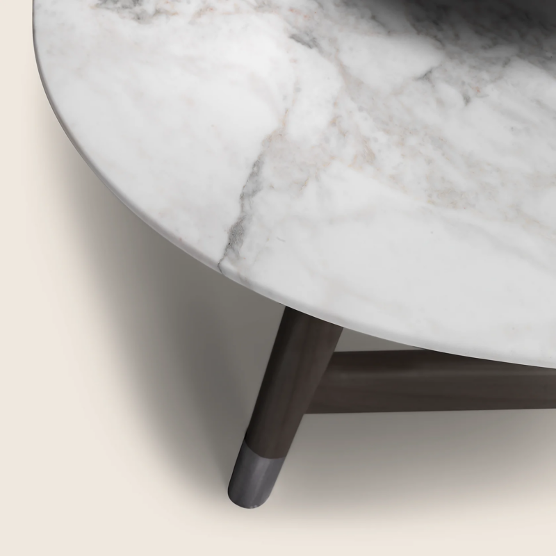 Обеденный стол Desco