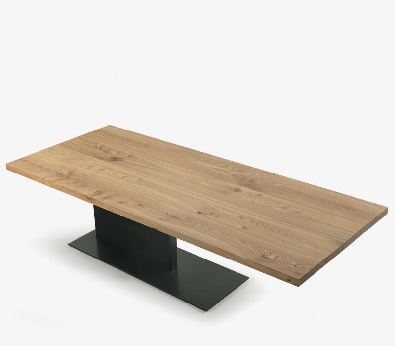 Обеденный стол Liam Iron