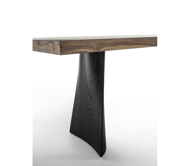 Обеденный стол Simple Swing