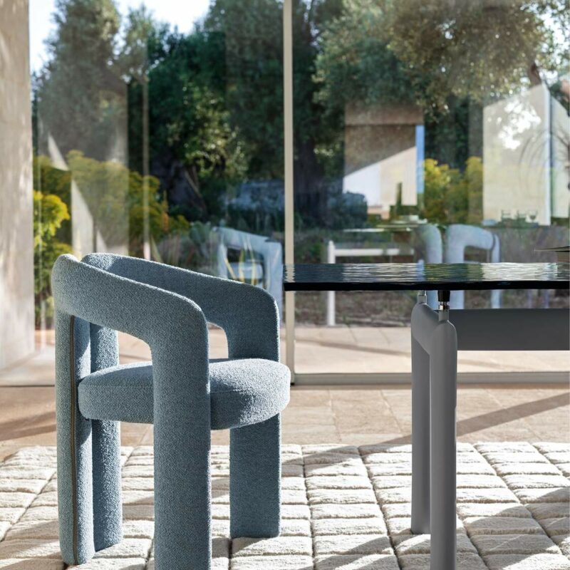 Стол Tube D’Avion