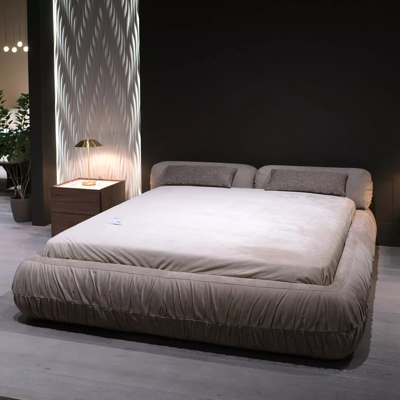 Кровать Option 180 х 200