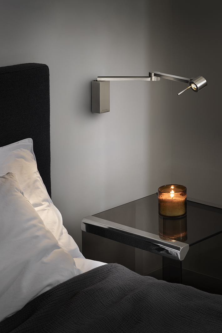 Настенный светильник Manhattan Satin nickel
