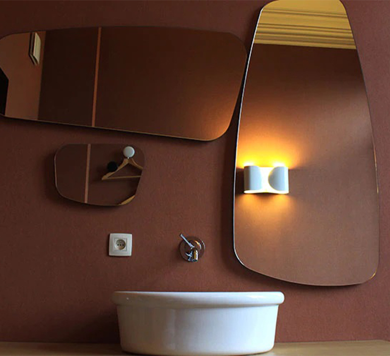 Настенный светильник Foglio